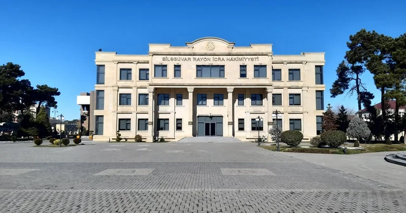Biləsuvar İcra Hakimiyyətinin tenderinə lisenziyası olmayan şirkət qatılıb: Tender ləğv edildi