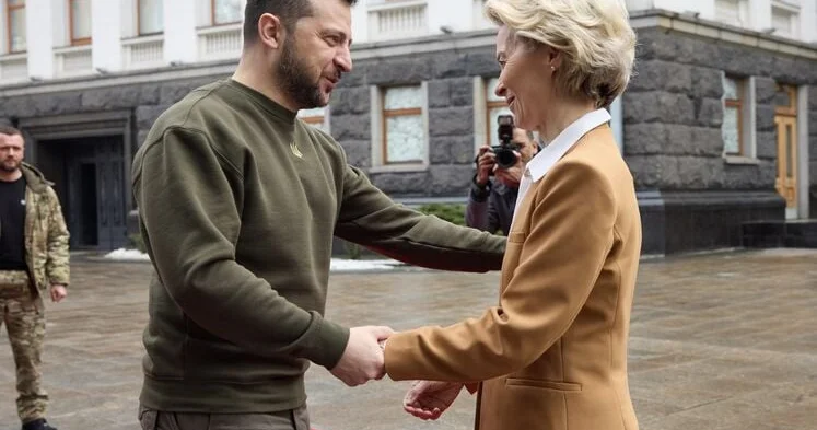 Zelenski Leyenlə danışdı: gündəmdə Rusiyaya sanksiyalar var