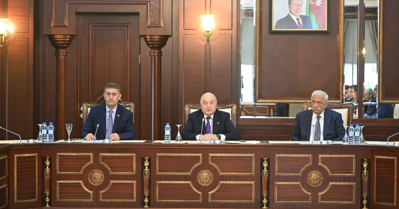 Milli Məclisin Əmək və sosial siyasət komitəsinin 2025 ci ilin payız sessiyasında ilk iclası keçirilib