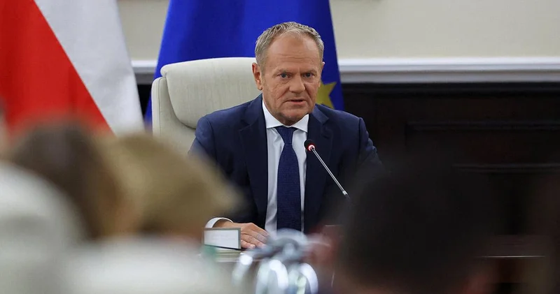 Туск начал консультации с Макроном, Рютте, Мелони, Стармером и Зеленским