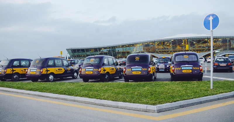 Taksilər aeroporta buraxılmayacaq?
