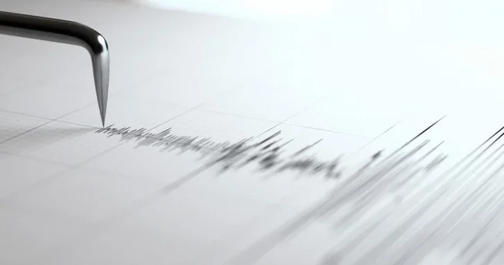 Мощное землетрясение магнитудой 5,7 произошло у берегов Камчатки