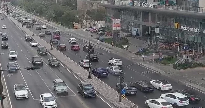 Bakıda sıxlıq olan yollar açıqlandı