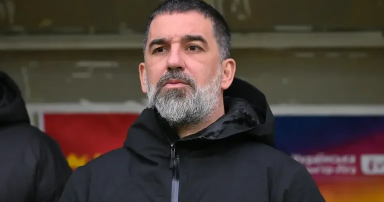 Trabzonspor un baş məşqçisi postuna 4 namizəd