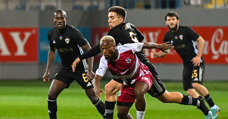 “Karvan Yevlax” daha iki futbolçu ilə vidalaşdı