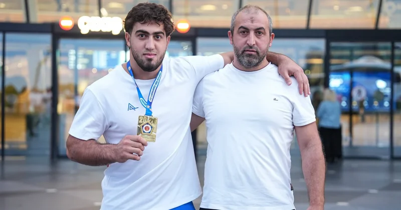 “Öz güləş tərzimlə fəxr edirəm” Avropa çempionunun ə MÜSAHİBƏSİ