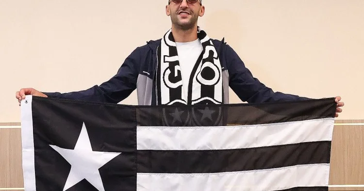 Hakim Ziyeş Braziliya klubunda RƏSMİ