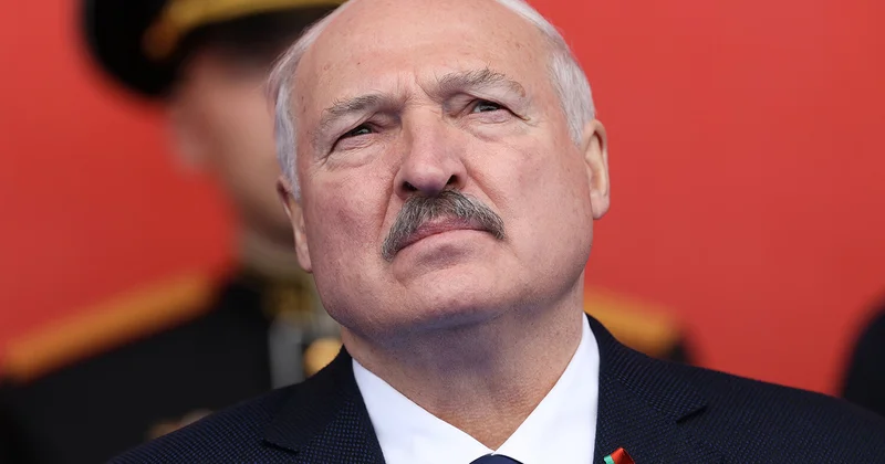 “Ölkəni kazinoya çevirmisiniz, elə bilirlər ailəmindir” Lukaşenko