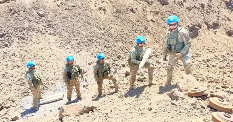Казахстанские саперы уничтожили свыше тысячи боеприпасов на Голанских высотах