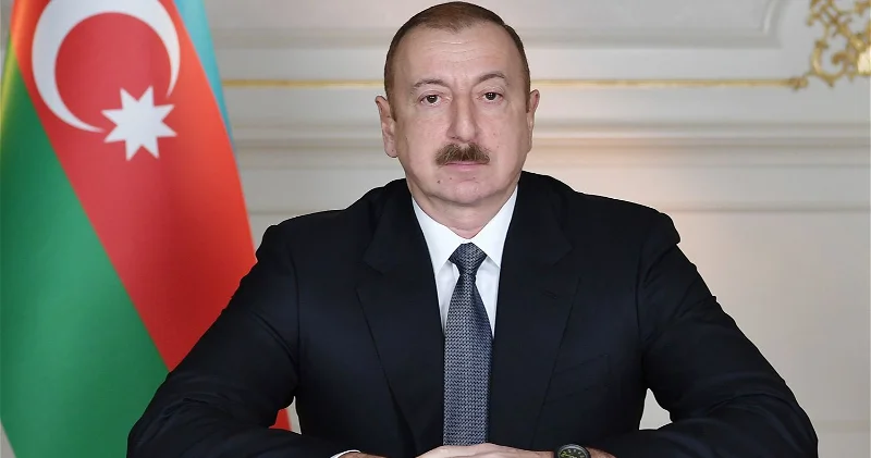 Президент Ильхам Алиев поздравил генерального секретаря ОИС