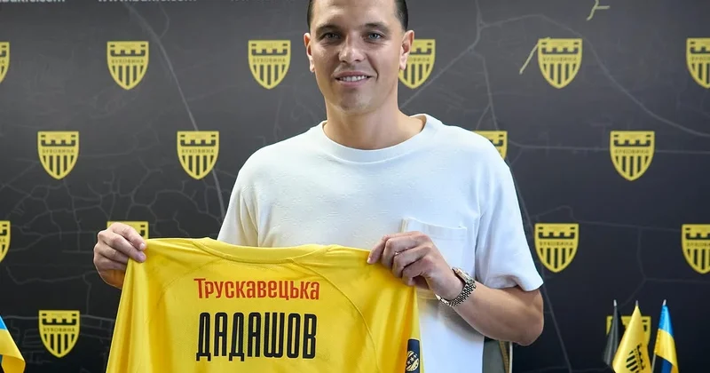 Millimizin futbolçusu Renat Dadaşov “Bukovina”ya keçdi FOTO