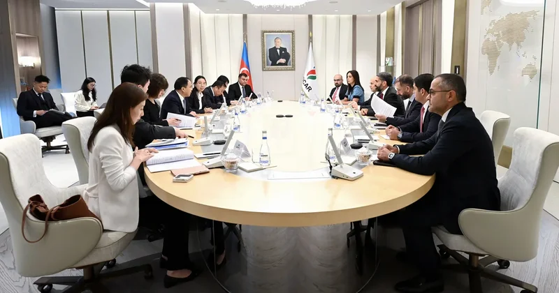 SOCAR ın prezidenti CC7 nin İdarə Heyətinin sədri ilə görüşüb FOTO