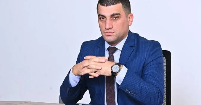 Akşin Kərimov UNEC də ikinci ali təhsil alacaq