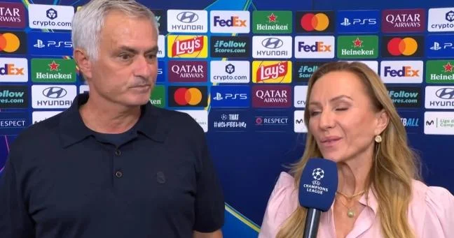 Jurnalist səhv etdi, Mourinyo düzəltdi
