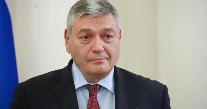 “Rusiya və Çin ticarət dövriyyəsi 200 milyard dolları ötüb” XİN