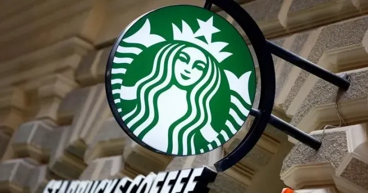 Starbucks müştəriləri geri qaytarmaq üçün 1 milyard dollar xərcləyəcək