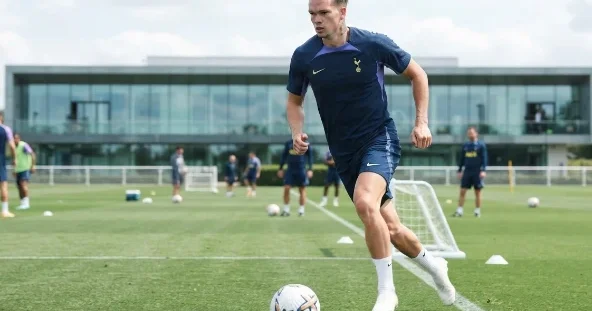 “Tottenhem”in ukraynalı futbolçusu uzunmüddətli sıradan çıxdı
