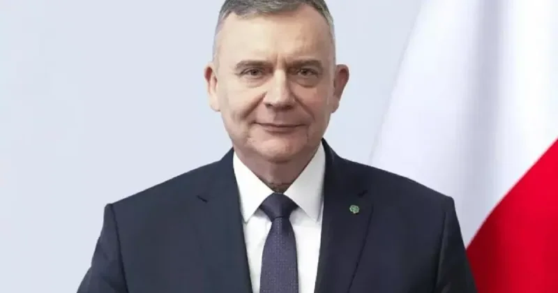 Во сколько Польше обойдется база США?
