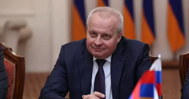 Армянская оппозиция встретилась с послом России