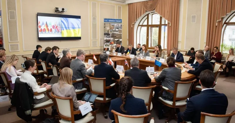Послы стран Группы семи и Минэнерго Украины провели экстренные переговоры