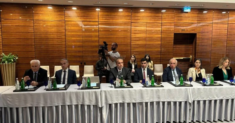 Türkmənistanın Füzulidə məscid inşası ilə bağlı brifinq keçirilib