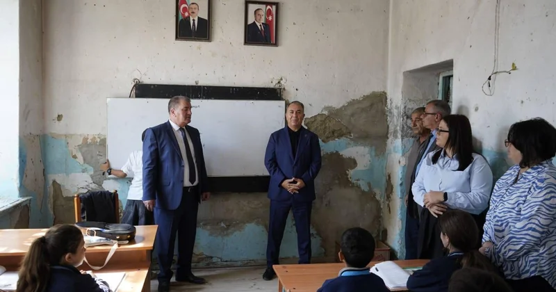 Millət vəkili orta məktəbin təmir məsələsini qaldıracaq FOTOLAR