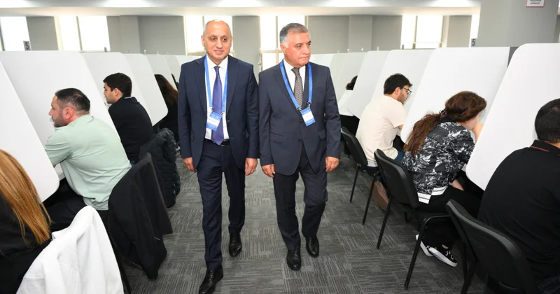 Prokurorluq orqanlarına test imtahanı keçirilib FOTO