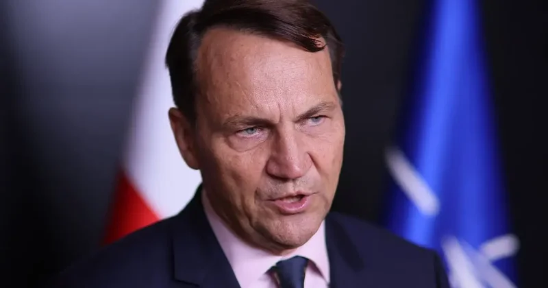 Belə qərarlar təkcə Polşanın deyil, bütün NATO nun qərarı olmalıdır”