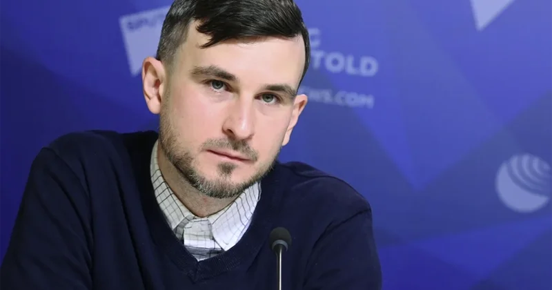 “Sputnik Azərbaycan”ın Bakıda saxlanılan rəhbəri azadlığa buraxıldı