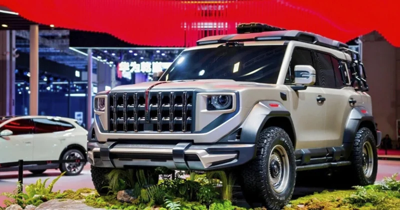 Стало известно, когда Hongqi объявит название своего нового внедорожника