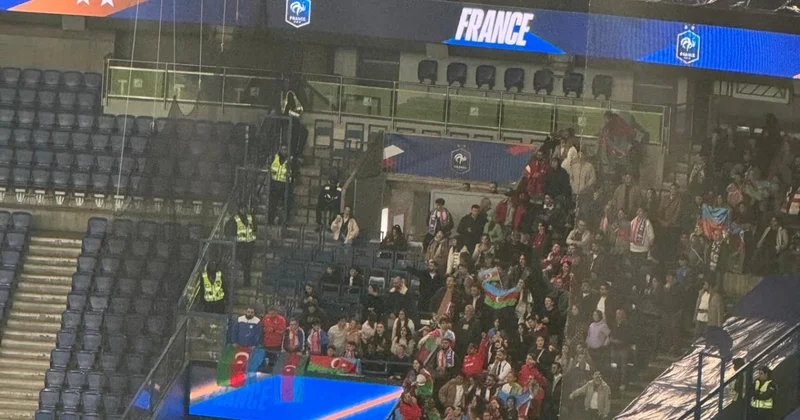 Parisxə Şəhidlər ölməz, Vətən bölünməz şüarı
