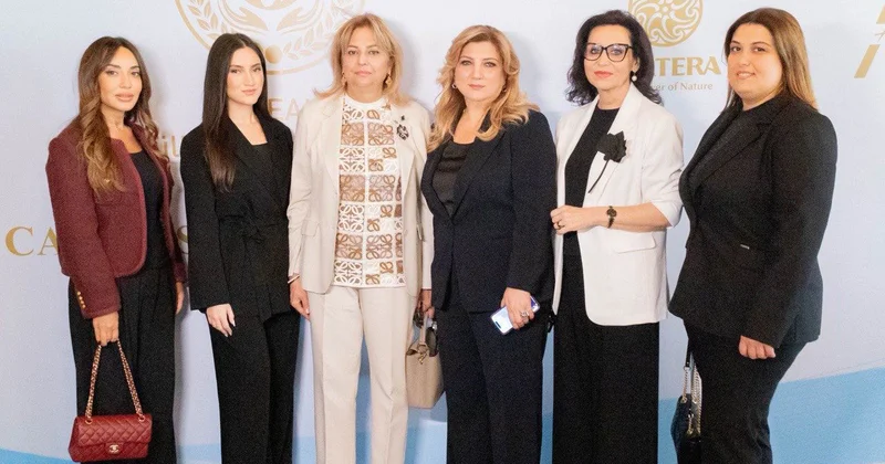 İş adamları “Cahan sülhə boyansın” tədbirində bir araya gəldilər Fotolar