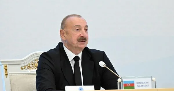İlham Əliyev Düşənbədə Laçının inkişafından danışdı