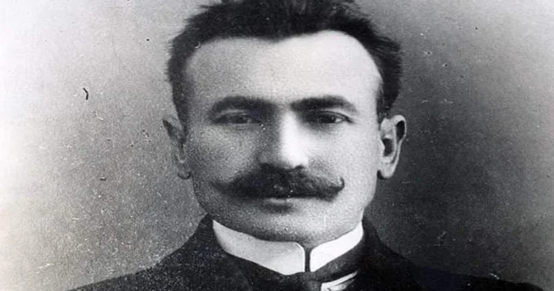 Ədəbiyyatı yaşayan millət heç vaxt ölməz... Ömər Faiq Nemanzadə