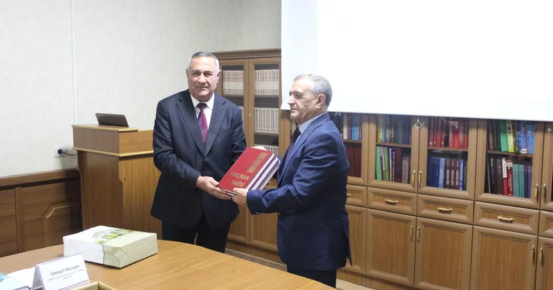 “Naxçıvan” biblioqrafiyasının təqdimatına həsr edilən tədbir keçirilib