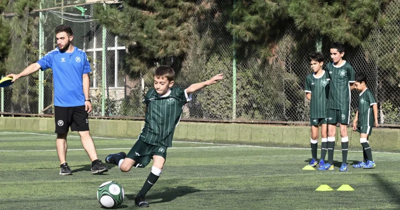 “Konyaspor” futbol məktəbi Bakıda FOTO