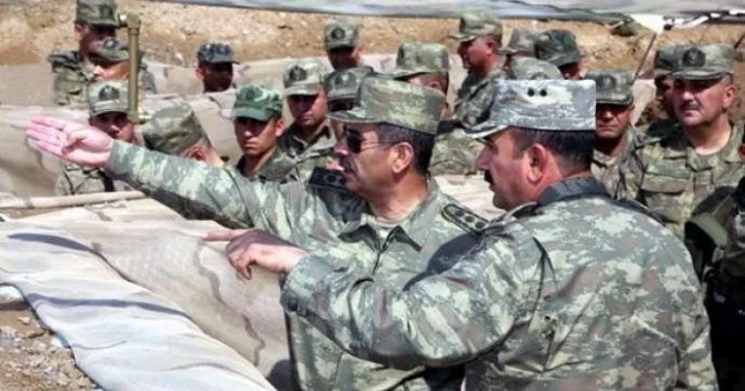 Döyüş vaxtı Zakir Həsənov mənə dedi ki, yəqin, bilirsən... General