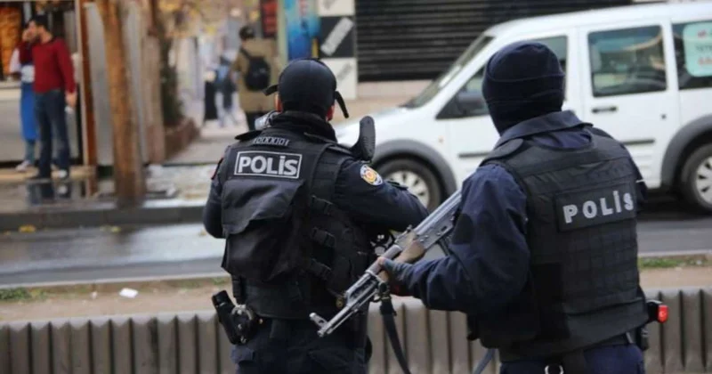 Bakıda polisə kəsici alətə hücum edən zərərsizləşdirildi