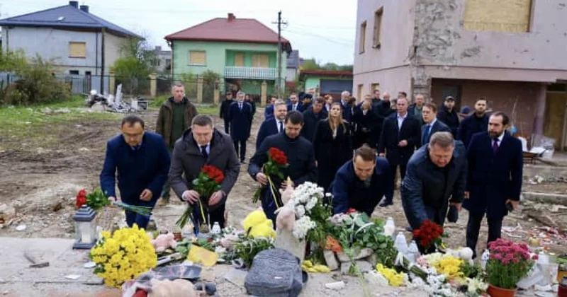 Polşa XİN rəhbəri Ukraynada səfərdədir