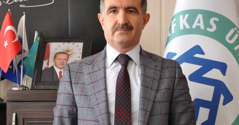 Qafqaz Universitetinin rektoru: Qəbələ Zirvə Görüşü vahid tük ailəsinin formalaşdırılmasında siyasi iradəni nümayiş etdirdi