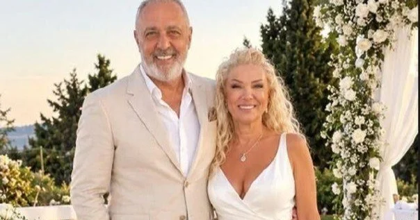 Ürək tutmasından ölən müğənninin əri yenidən evləndi Bu dəfə özü infarkt oldu