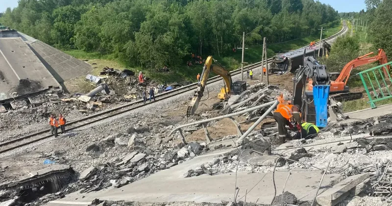 Дроны ВСУ ударили по ж/д в Брянске