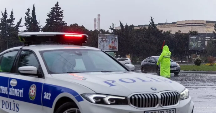 DYP dən həftəsonu yollarda təhlükəsizliklə bağlı sürücülərə ÇAĞIRIŞ