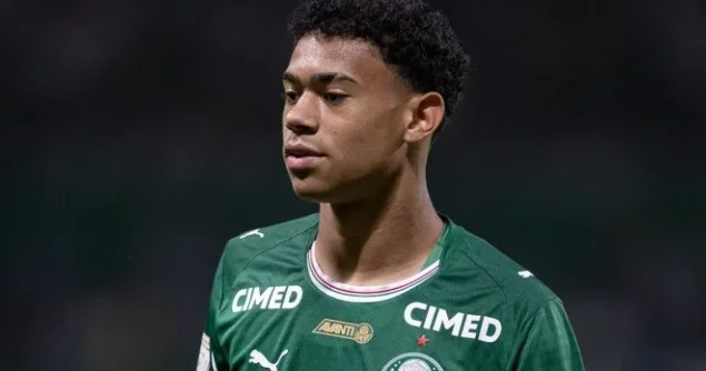 18 yaşlı futbolçu PSJ nin “radar”ında