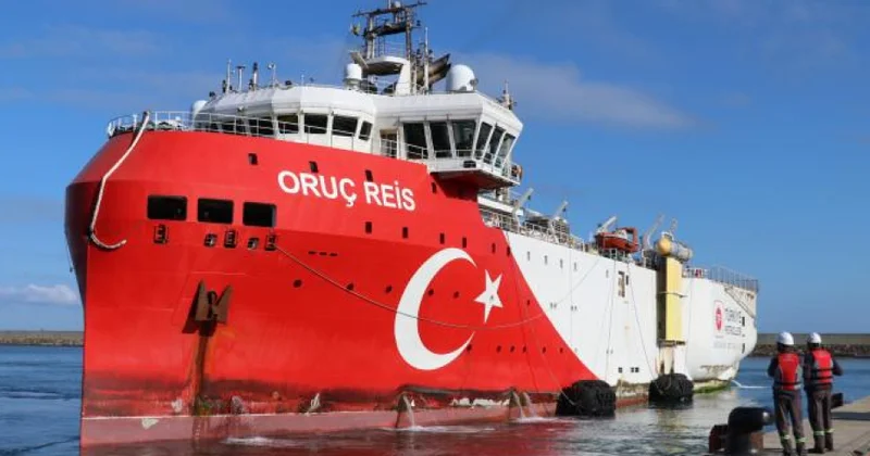 Турецкое судно Oruç Reis проведет сейсморазведку маршрута газопровода в направлении ТРСК
