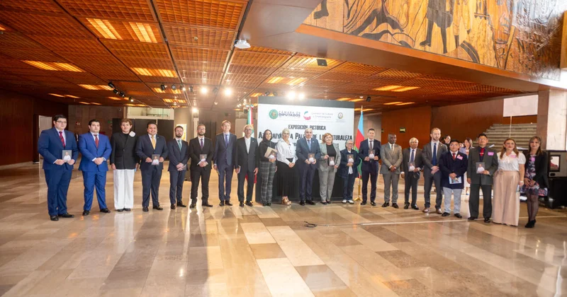 Meksikanın Deputatlar Palatasında azərbaycanlı rəssam Mehriban Alışovanın əsərlərindən ibarət “Azərbaycan: təbiətin palitrası” adlı sərginin açılışı olub (Video/Foto)