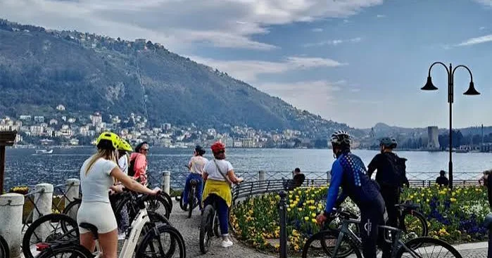 Velosiped sürmək orqanizm üçün faydalıdır FOTO