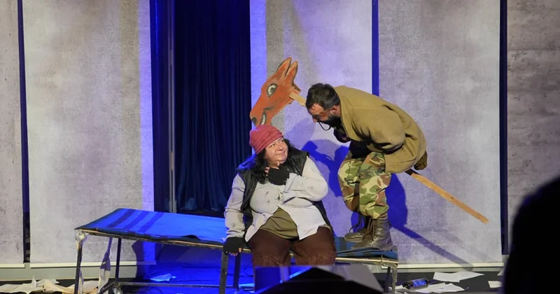 Gəncə teatrında müharibənin insan taleyinə təsiri səhnələşdirilib