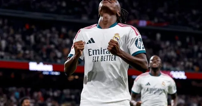 "Real" və "Barselona"dan qələbə