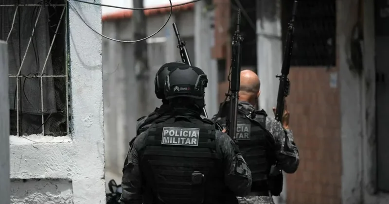 Braziliyada uşaq bağçasında 13 nəfəri girov götürən silahlı şəxs öldürülüb